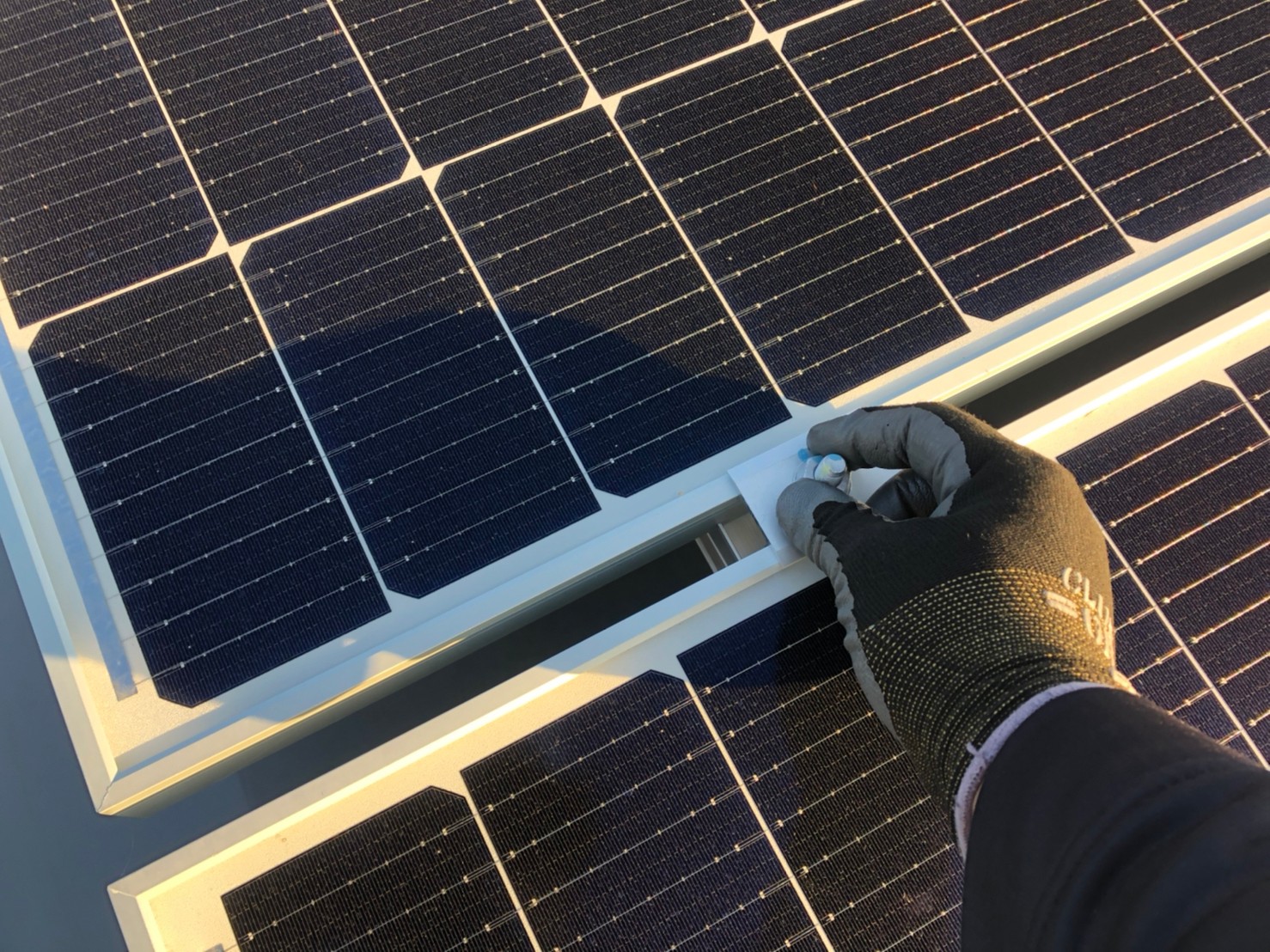 太陽光パネル設置工事