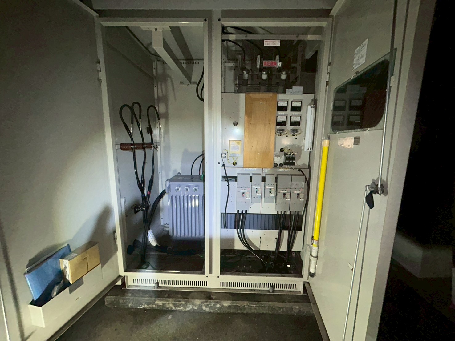 某飲食店 高圧受電設備低圧化工事