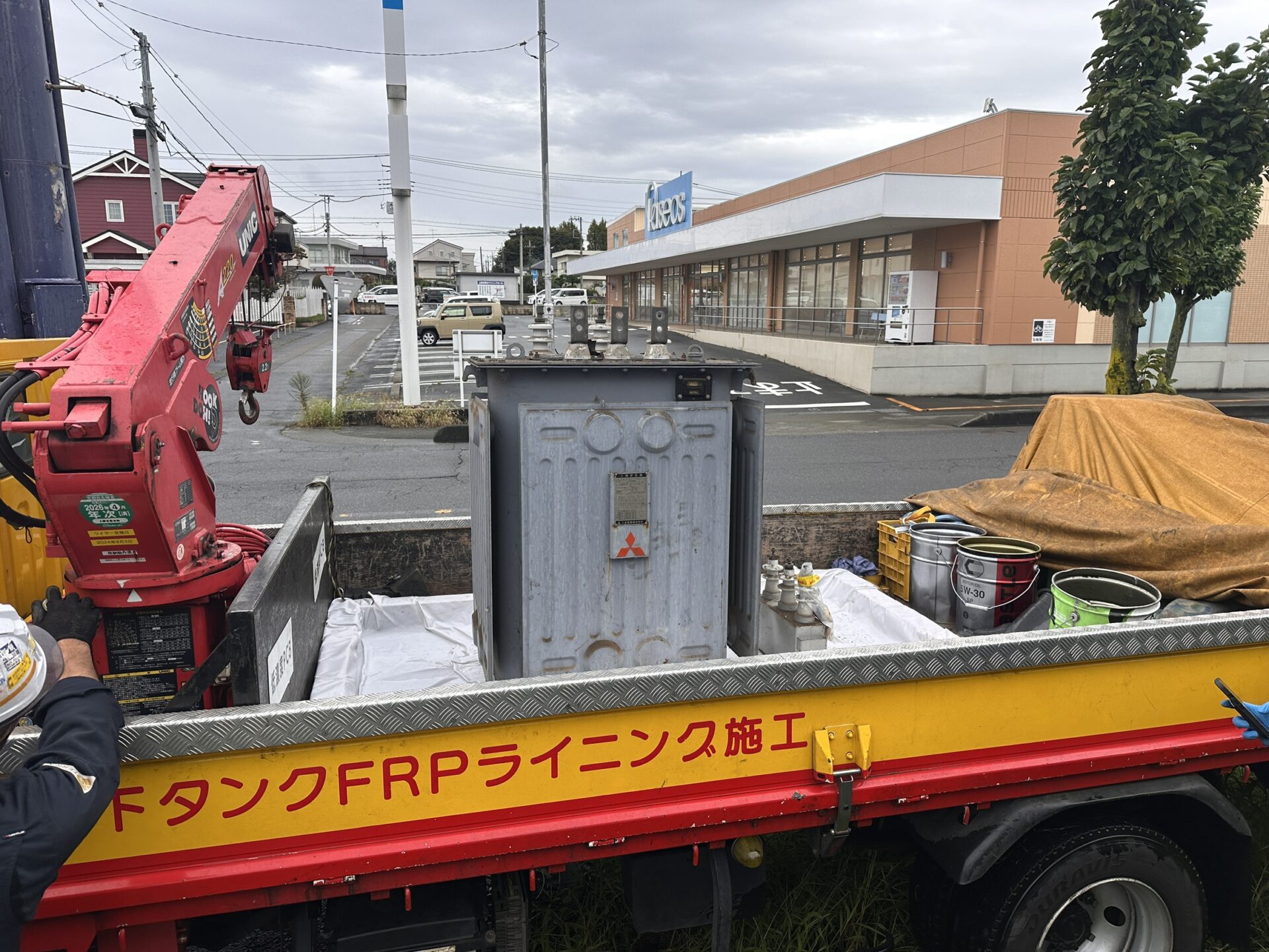 某倉庫 低濃度PCBトランス処分
